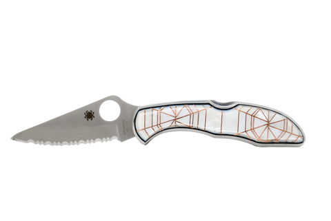 Spyderco Delica Serrated blade- CONCEPT DESIGN