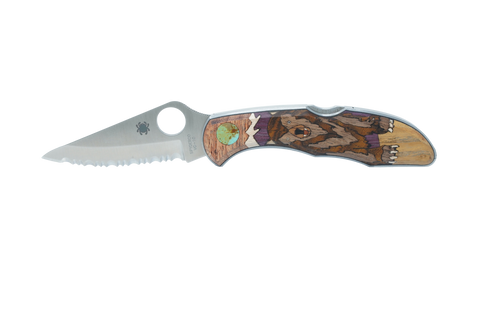 Spyderco Delica- Serrated blade Bear inlay